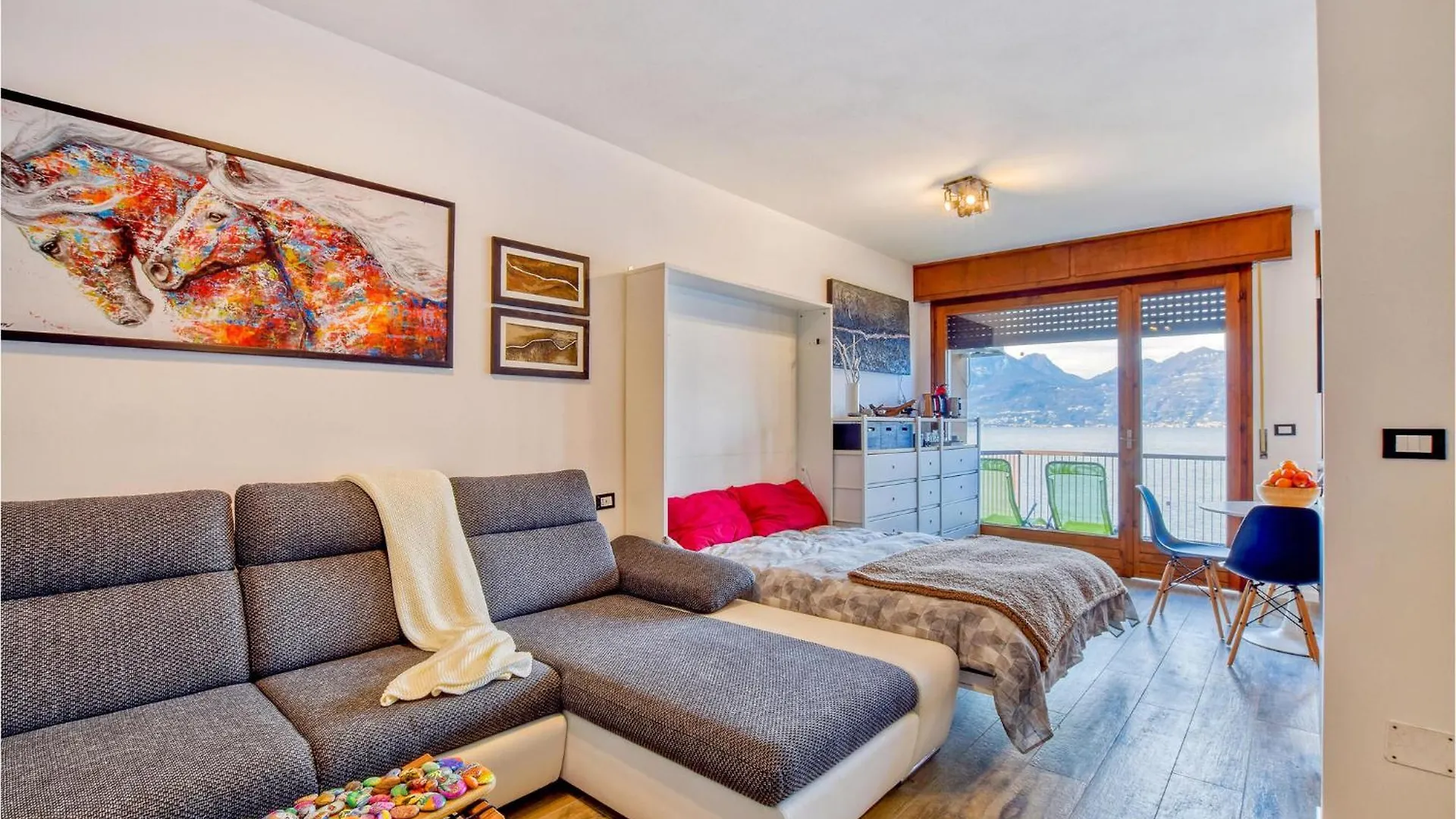 Gorgeous Apartment In Castelletto Di Brenz, Pai 0*,  Italia